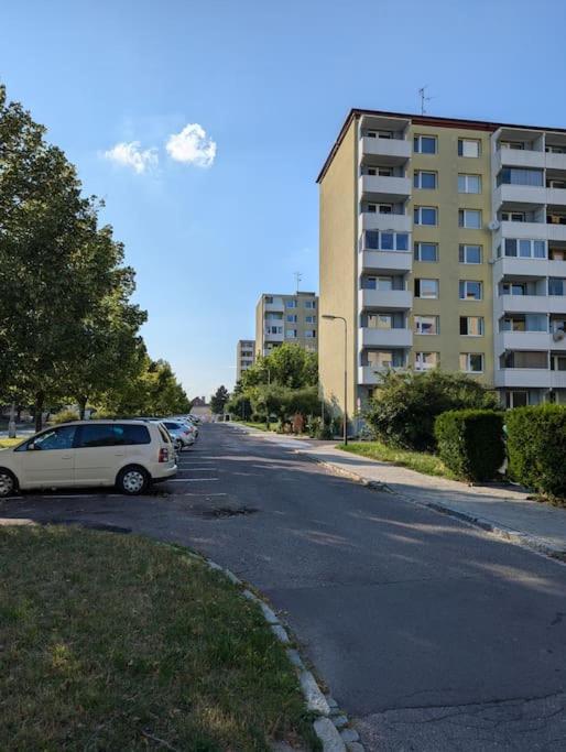 זנוימו Cool Apartment מראה חיצוני תמונה
