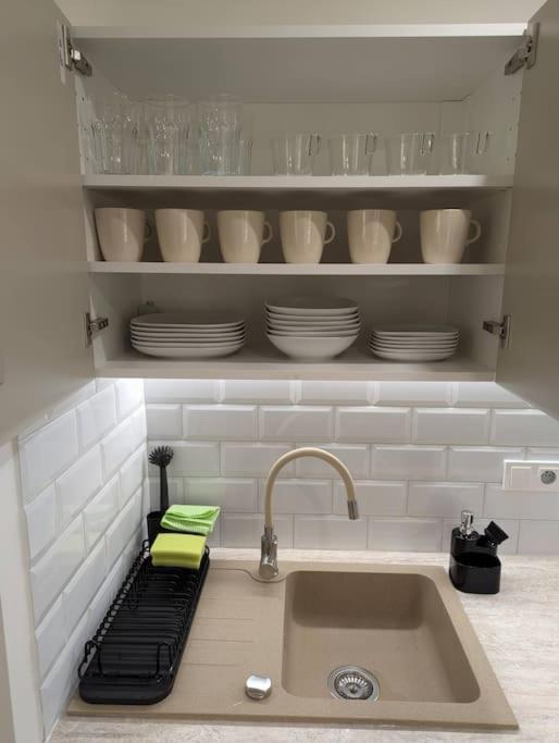 זנוימו Cool Apartment מראה חיצוני תמונה