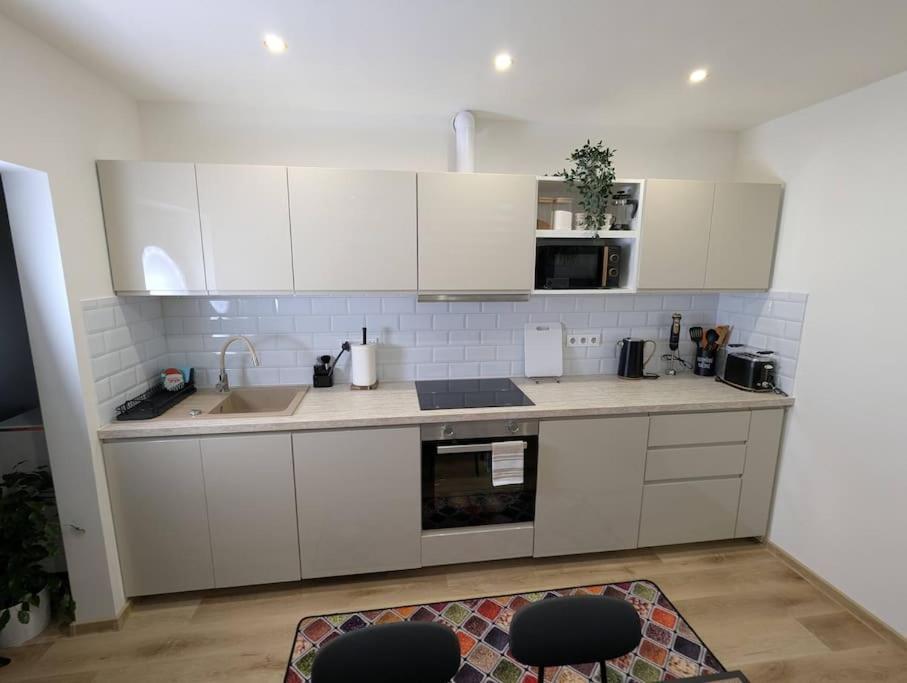 זנוימו Cool Apartment מראה חיצוני תמונה